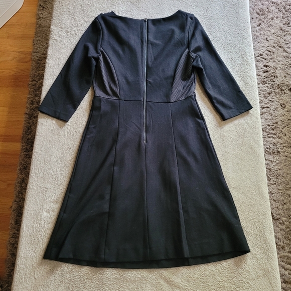 Comma 3/4 sleeve mix media fit and flare dress size 6 - Picture 8 of 16